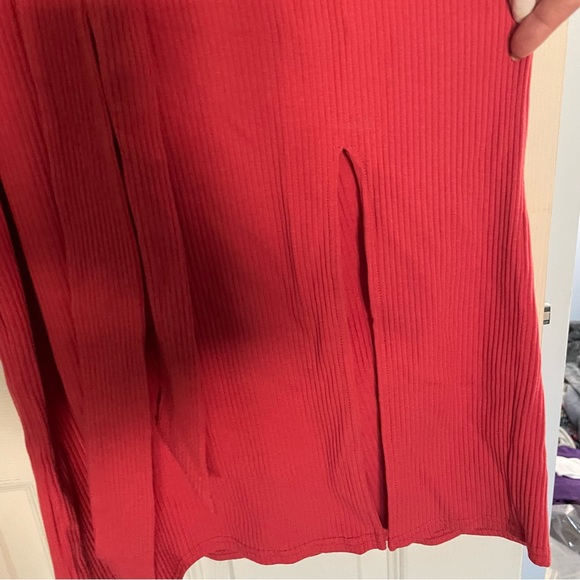 Sugarlips Medium Coral Midi Dress - Picture 5 of 7